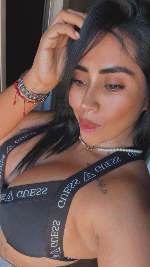 Chica busca chico en Almería: 