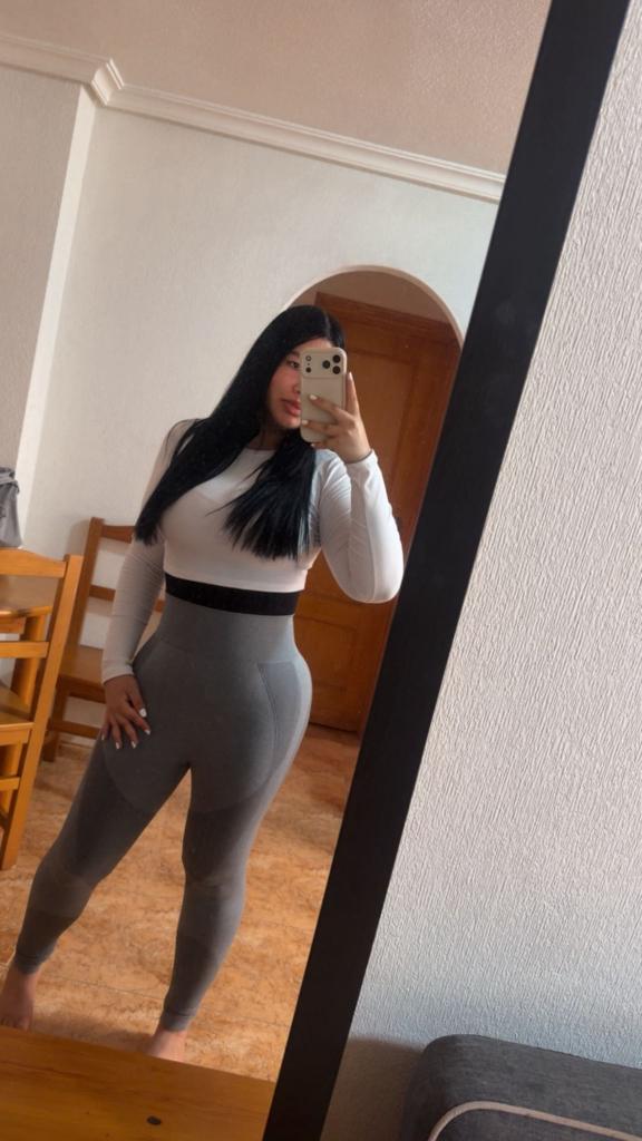 Chica busca chico en Alicante: 