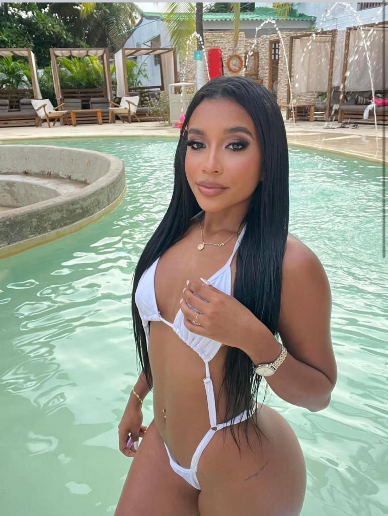 Chica busca chico en Granada: 