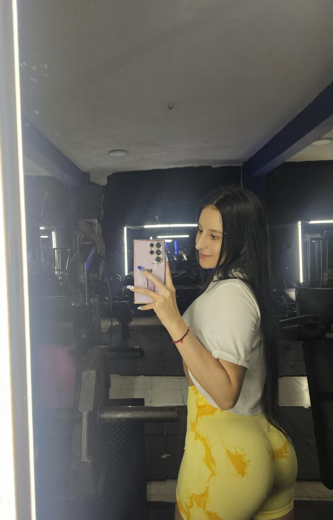 Chica busca chico en Tenerife: 