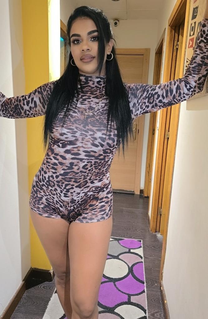 Chica busca chico en Pontevedra: Chica busca chico