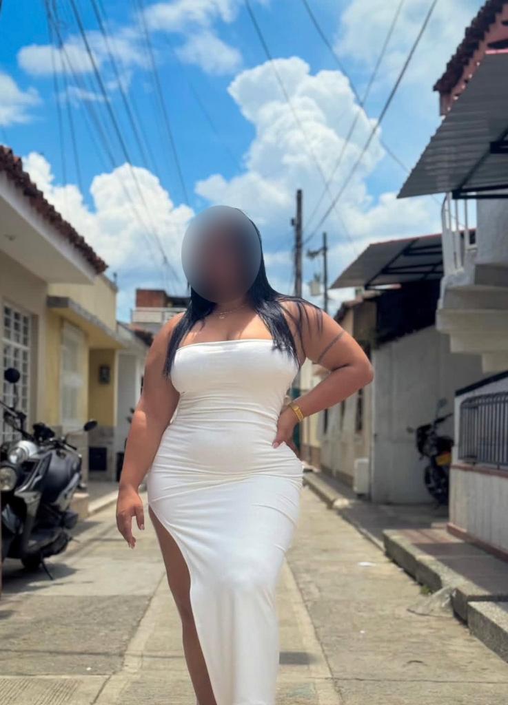 633584157: Chica busca chico en Tenerife