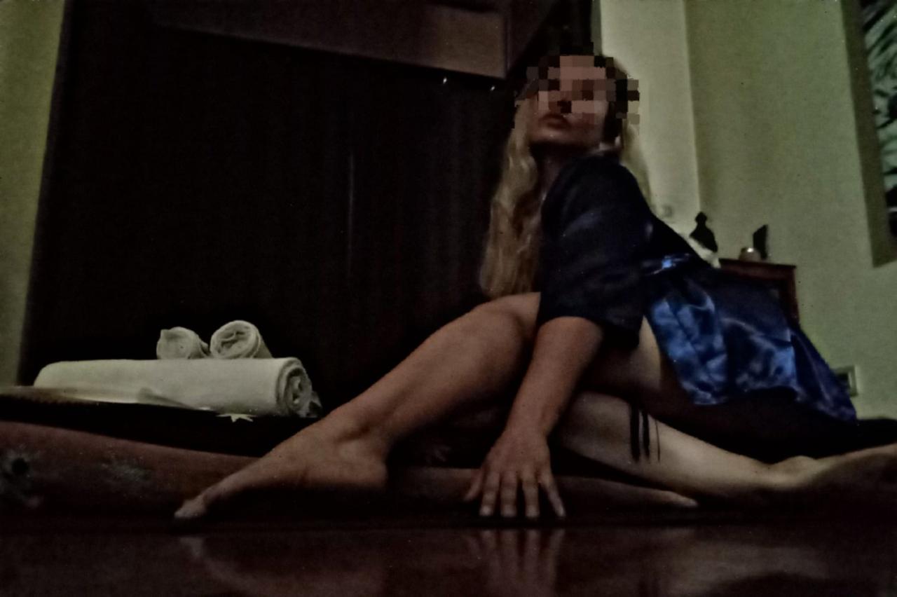 Chica busca chico en La Coruña: 