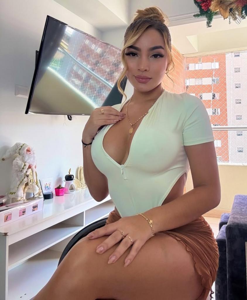 Chica busca chico en Orense: 