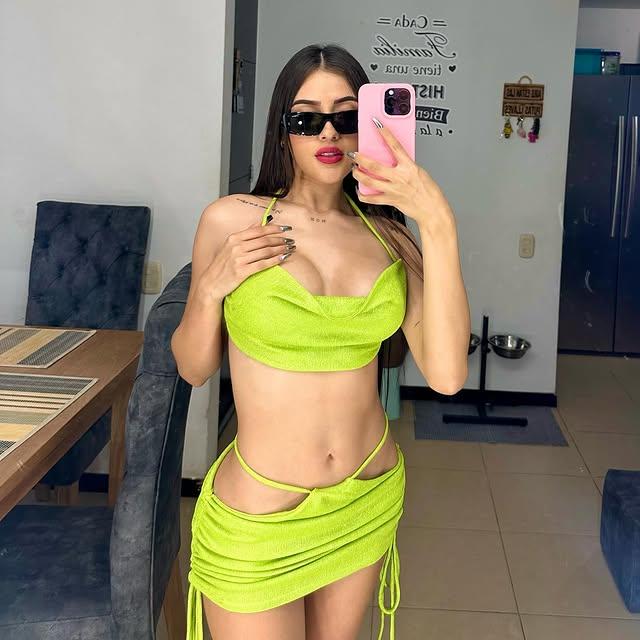 Chica busca chico en Murcia: 