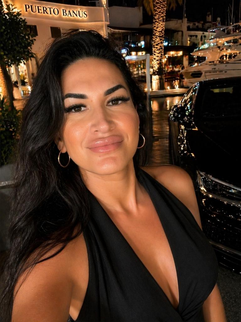 Travesti en Málaga: Transexuales y Travestis