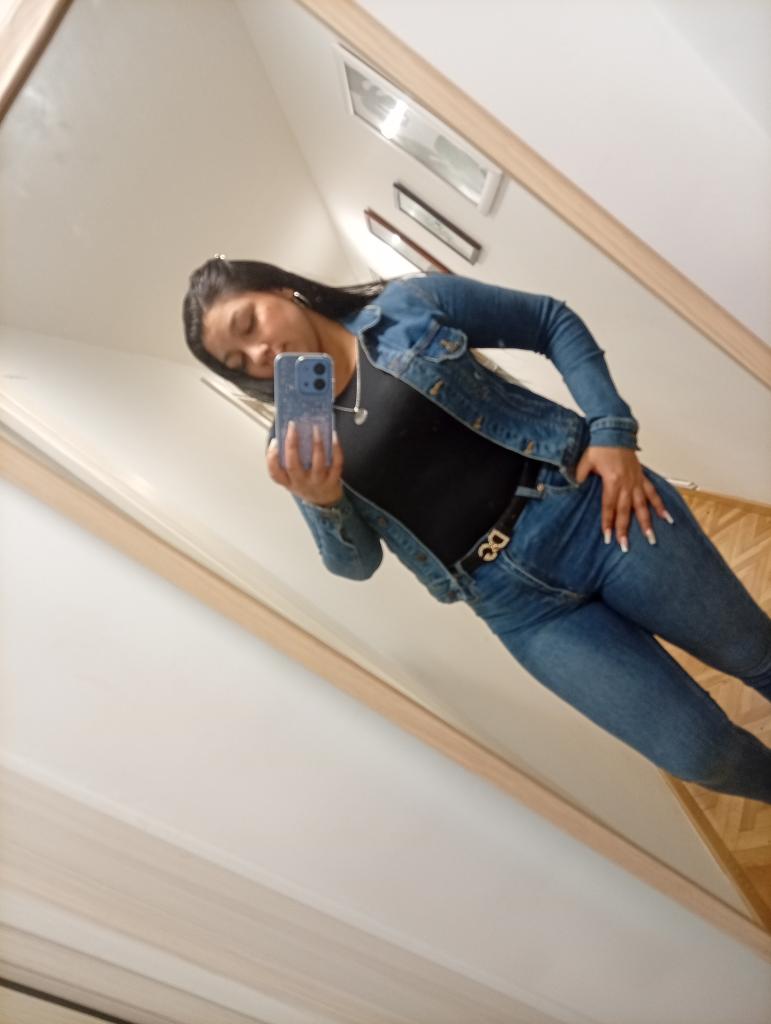 Chica busca chico en Murcia: 