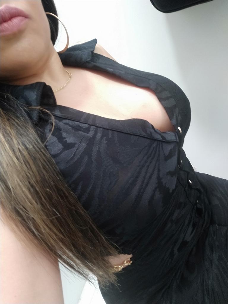 613432239: Chica busca chico en Burgos