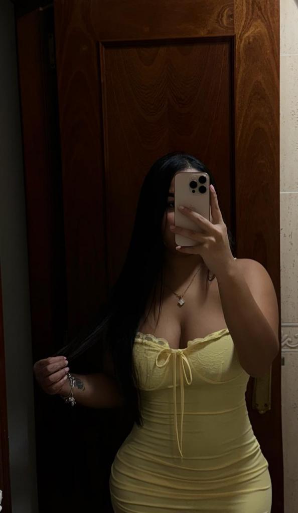 Chica busca chico en Almería: 