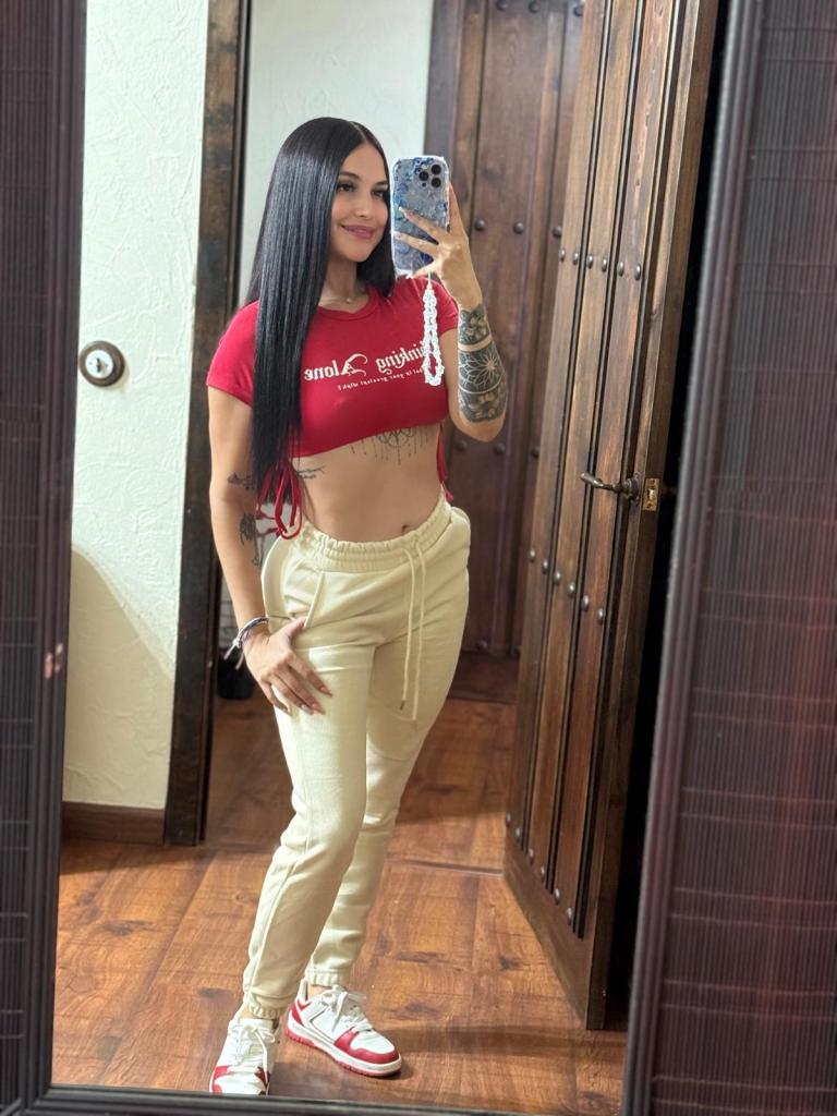 Chica busca chico en Madrid: Chica busca chico