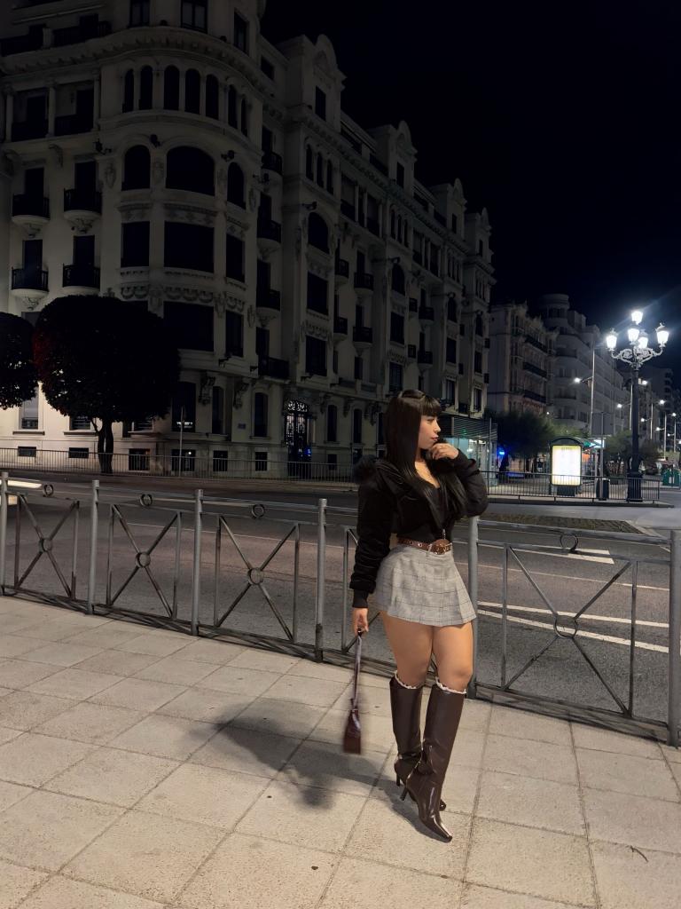 Chica busca chico en Burgos: 