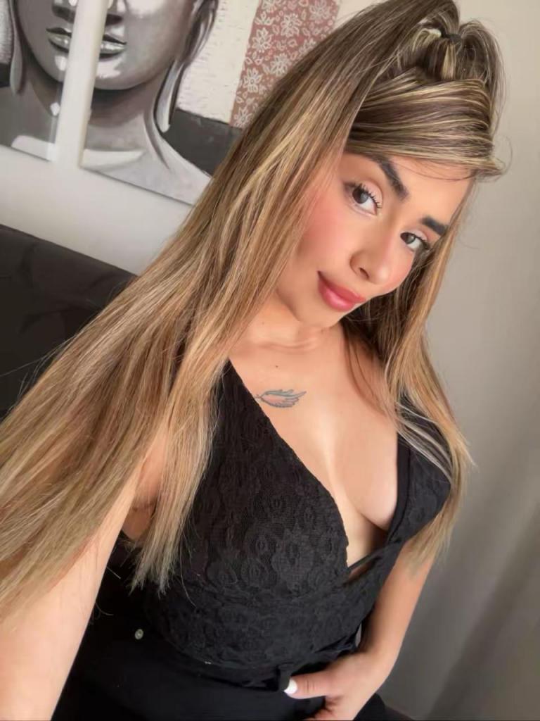 602165210: Chica busca chico en Tarragona