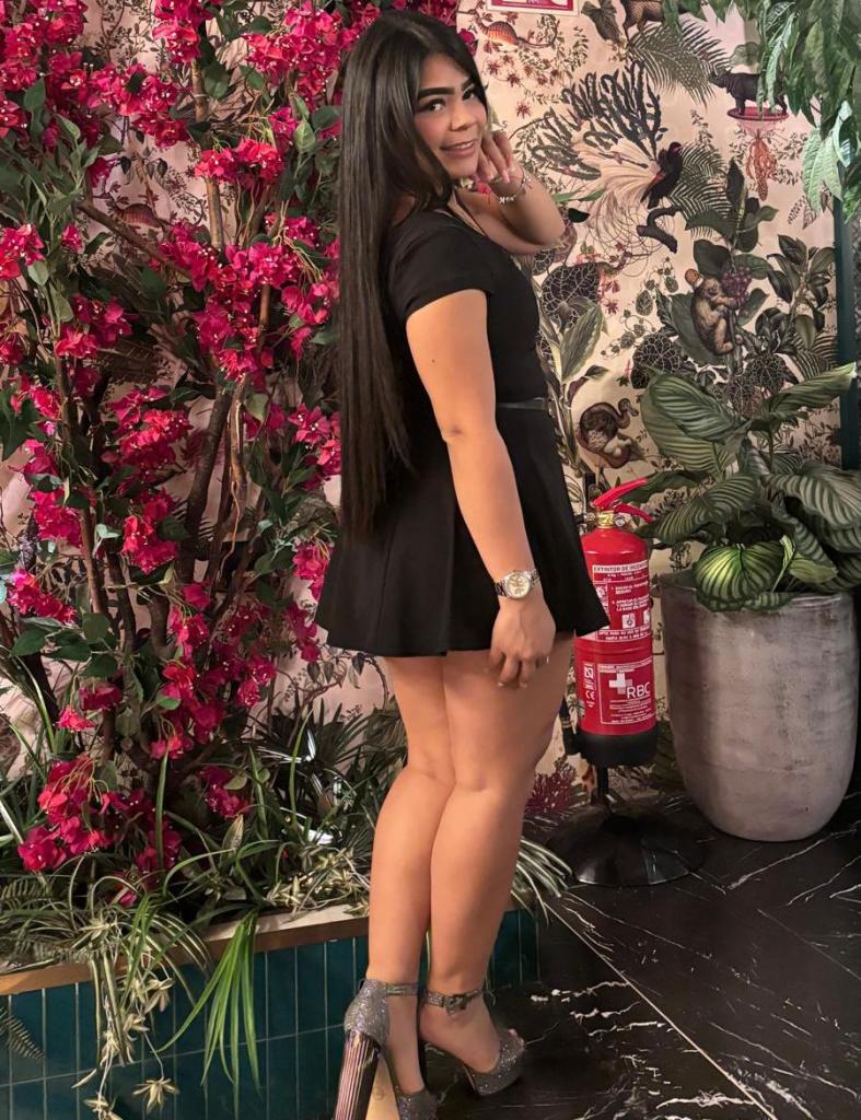 Chica busca chico en Valencia: Chica busca chico