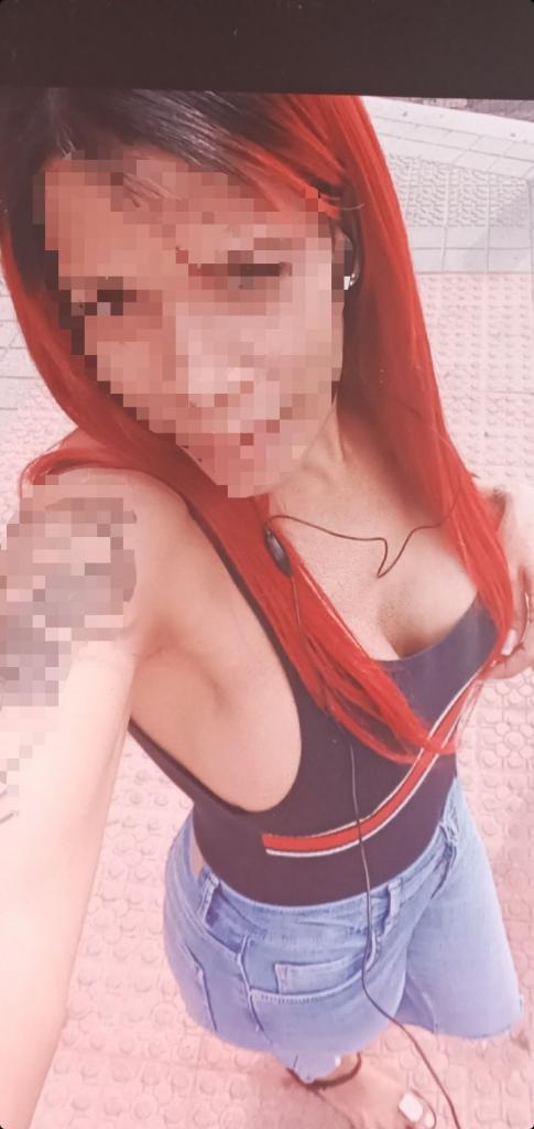 Chica busca chico en Almería: 