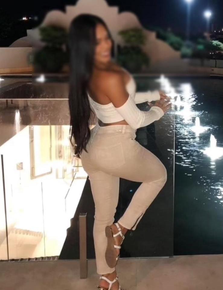 Chica busca chico en Pontevedra: 