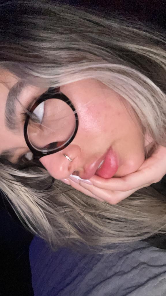 664118024: Chica busca chico en Guipúzcoa