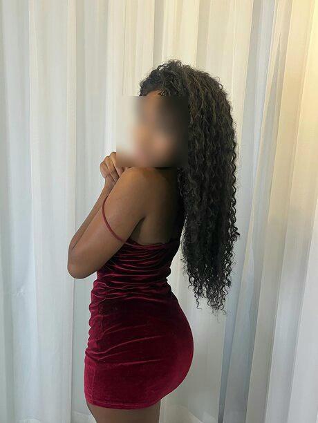 Chica busca chico en Asturias: 