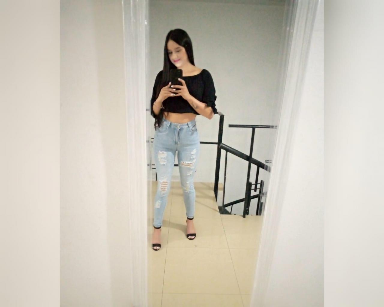 Chica busca chico en Murcia: Chica busca chico