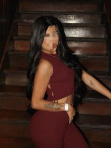 643598492: Chica busca chico en Málaga