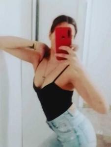 650168706: Chica busca chico en Barcelona