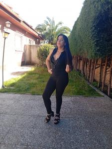 641990193: Chica busca chico en Madrid