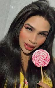 658649299: Transexual en Cádiz