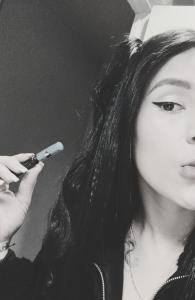 632606327: Chica busca chico en Gerona