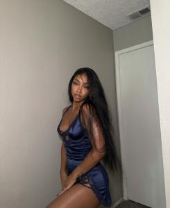 604307100: Chica busca chico en Cádiz