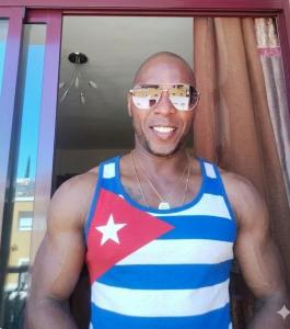 634150906: Chica busca chico en Sevilla