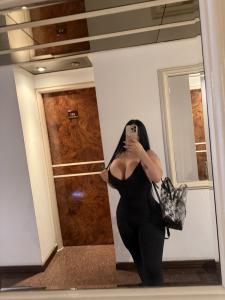 631814376: Chica busca chico en Las Palmas