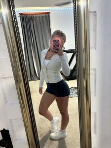 624706769: Chica busca chico en Málaga