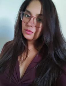 697734316: Chica busca chico en Málaga