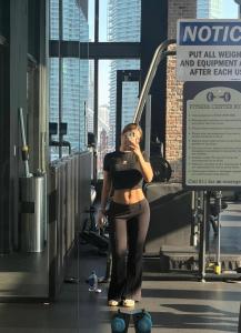 627107716: Chica busca chico en Menorca