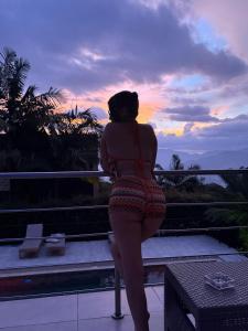 603991365: Chica busca chico en Málaga