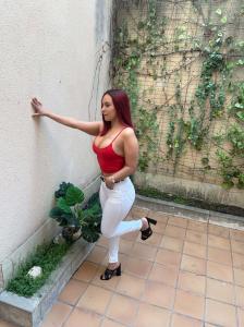 613715717: Chica busca chico en Madrid