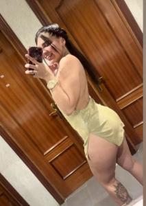 632624406: Chica busca chico en Málaga