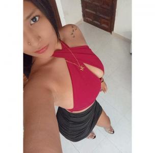 614798474: Chica busca chico en Alicante
