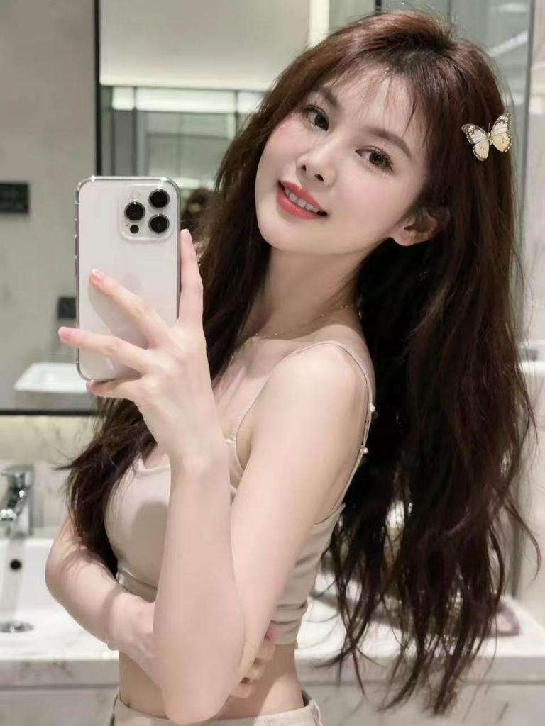 742019790: Chica busca chico en La Coruña