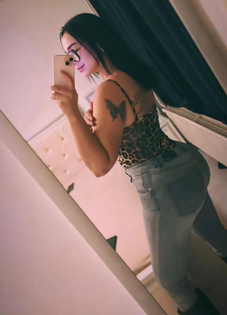 Chica busca chico en Barcelona: 