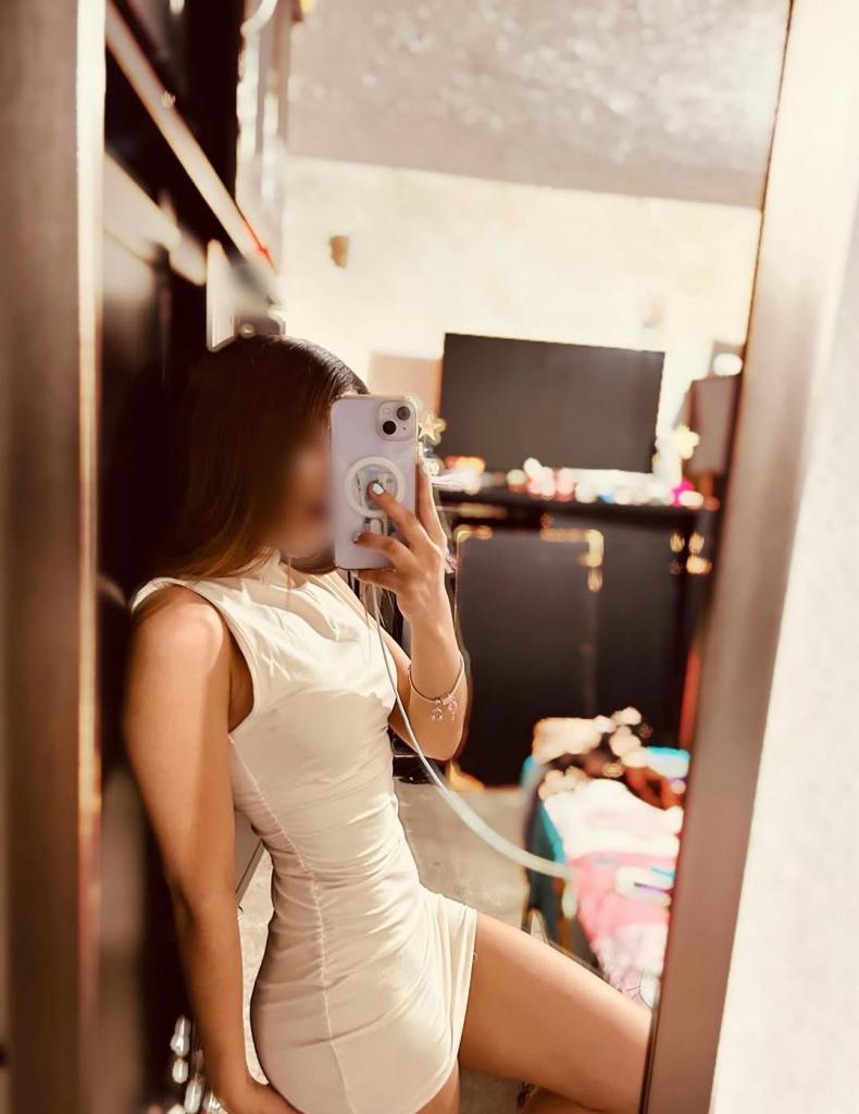 Chica busca chico en Tenerife: 