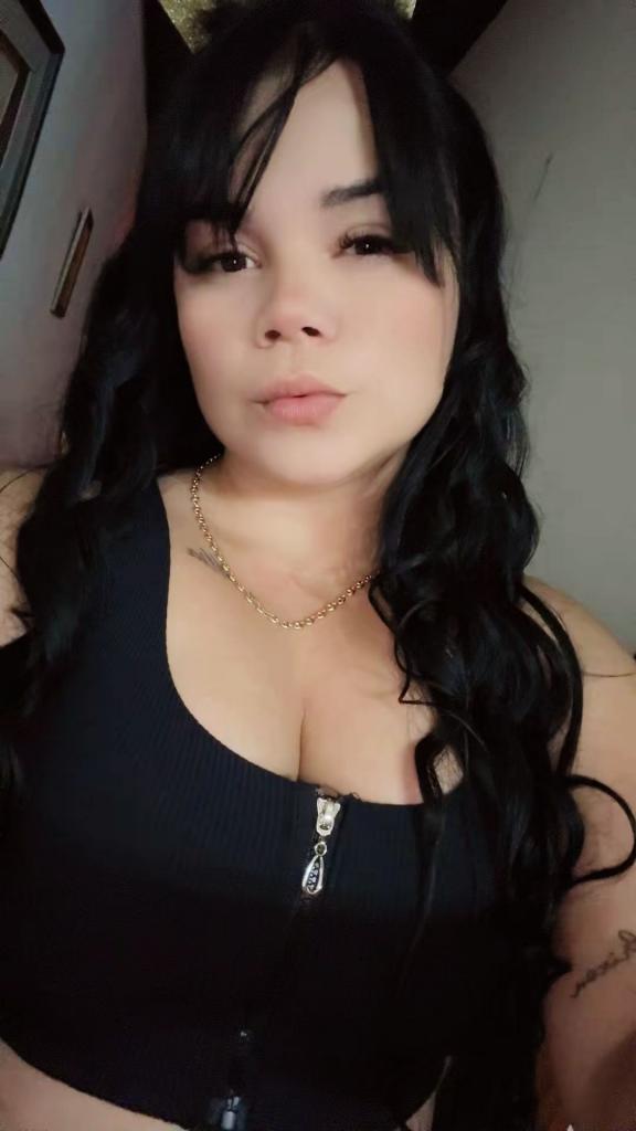 Chica busca chico en Almería: 