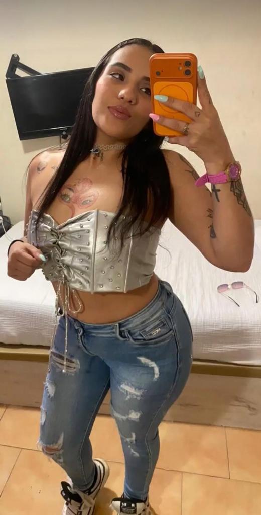 632395787: Chica busca chico en Madrid