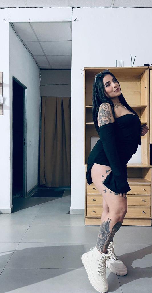 632395787: Chica busca chico en Madrid