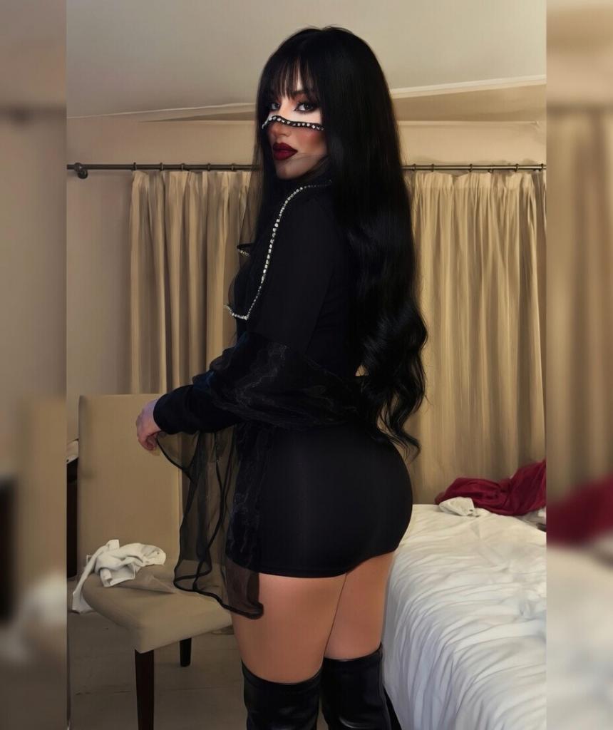 611877639: Travesti en La Coruña