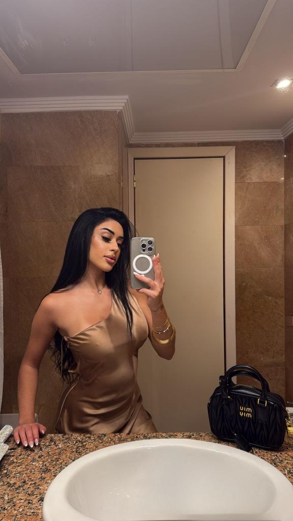 600996697: Chica busca chico en Murcia