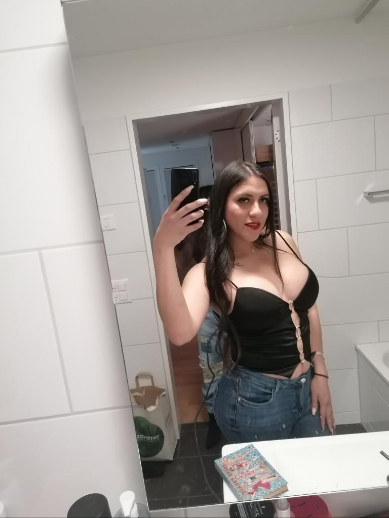 613756170: Travesti en Murcia