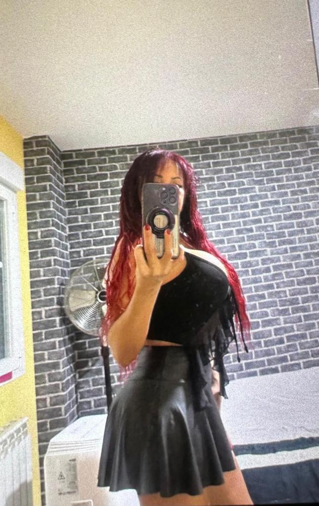 Chica busca chico en La Coruña: 