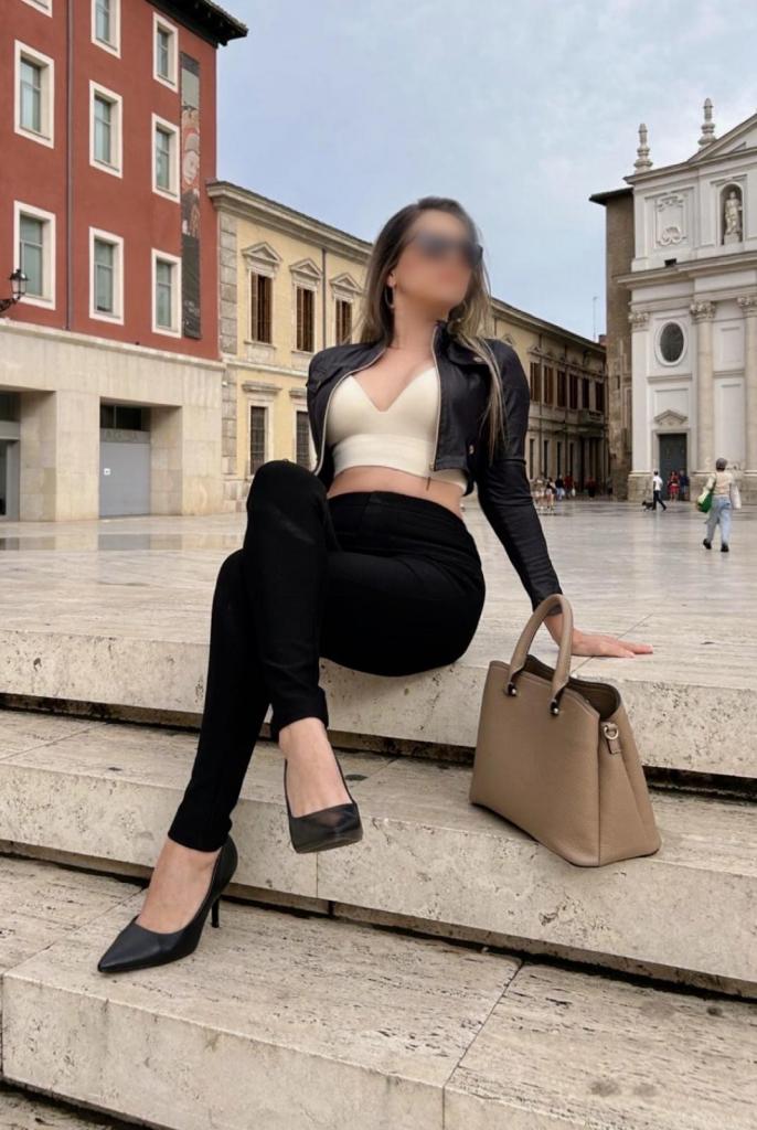 Chica busca chico en Barcelona: 