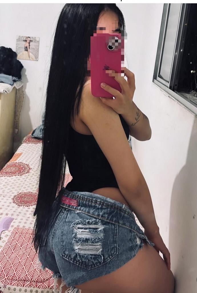 Chica busca chico en Cádiz: 