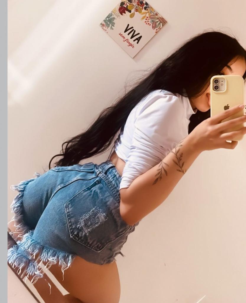 Chica busca chico en Cádiz: 